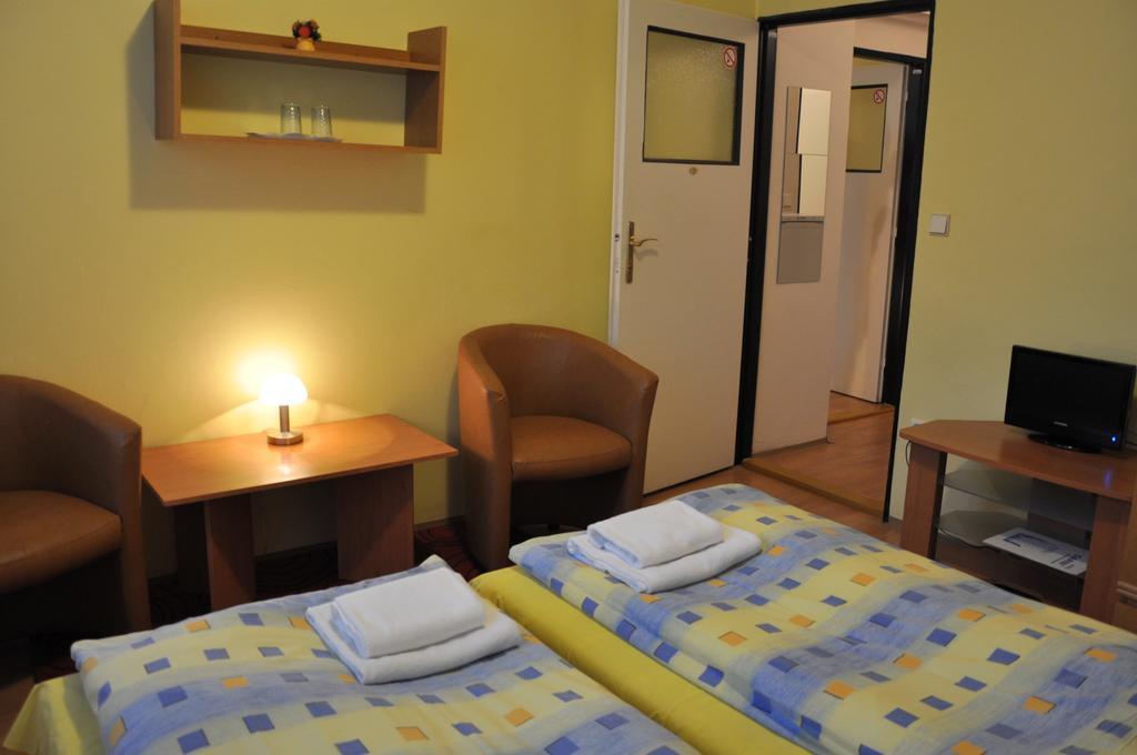 Hotel Komarov Brno Exterior photo